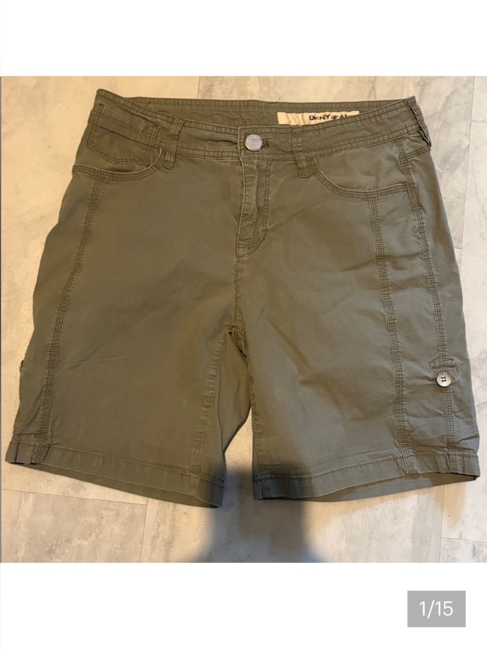 DKNY jeans Shorts hiking shorts
Stretch 7.5” inseam mid rise army green NWOT